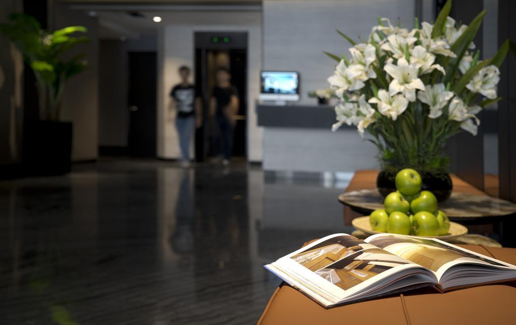Venue Hotel The Lily Singapur Exterior foto